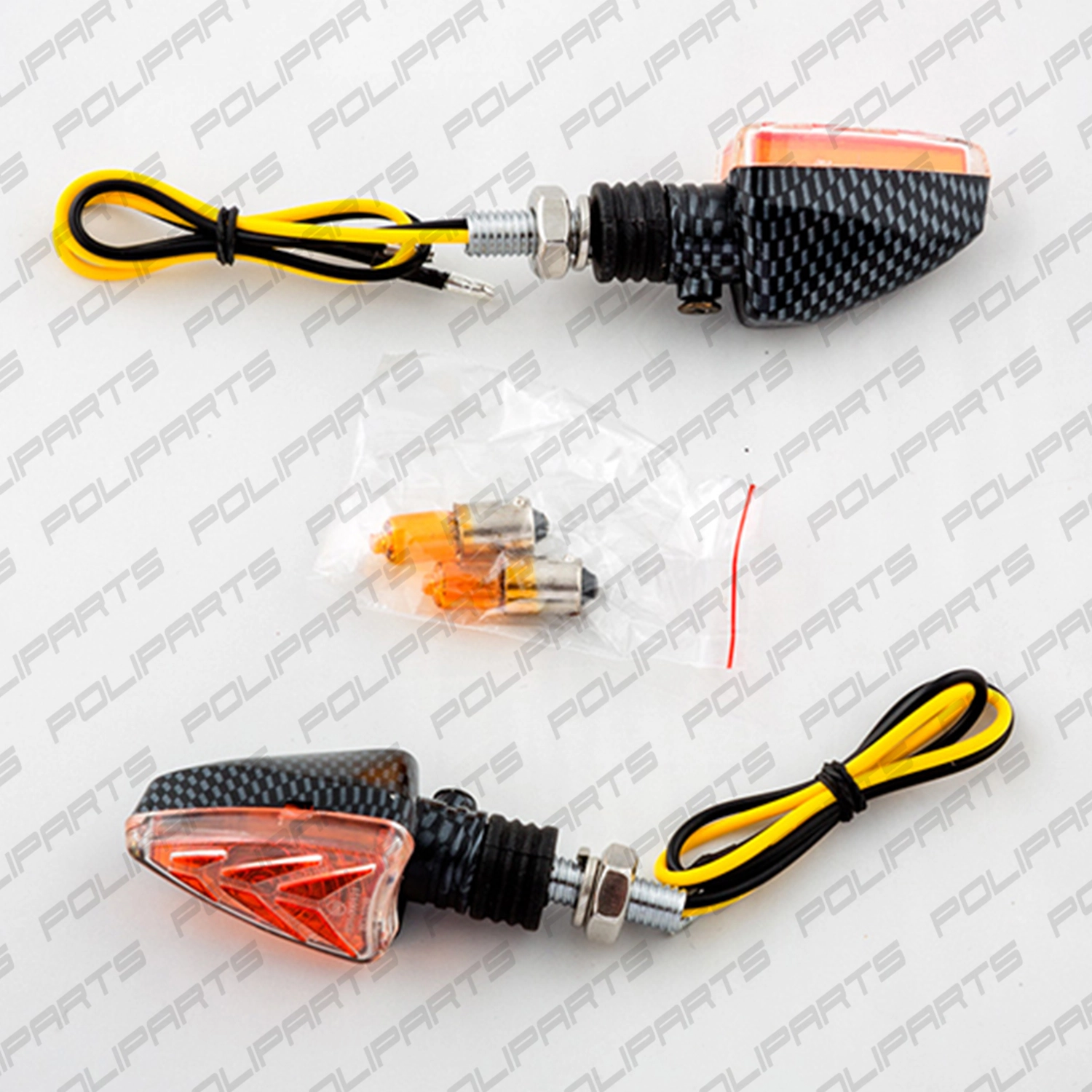 frecce_arrow_carbon_look Pair of Universal Short Stem Arrow Indicators Approved for Motorcycles and Scooters - Image 2