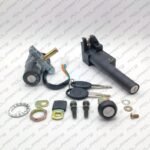 Kit Serrature Completo Blocchetto Chiavi Avviamento per Aprilia SR 50cc Vari Modelli Aprilia R.O. 8202218 / 8202386 - immagine 3